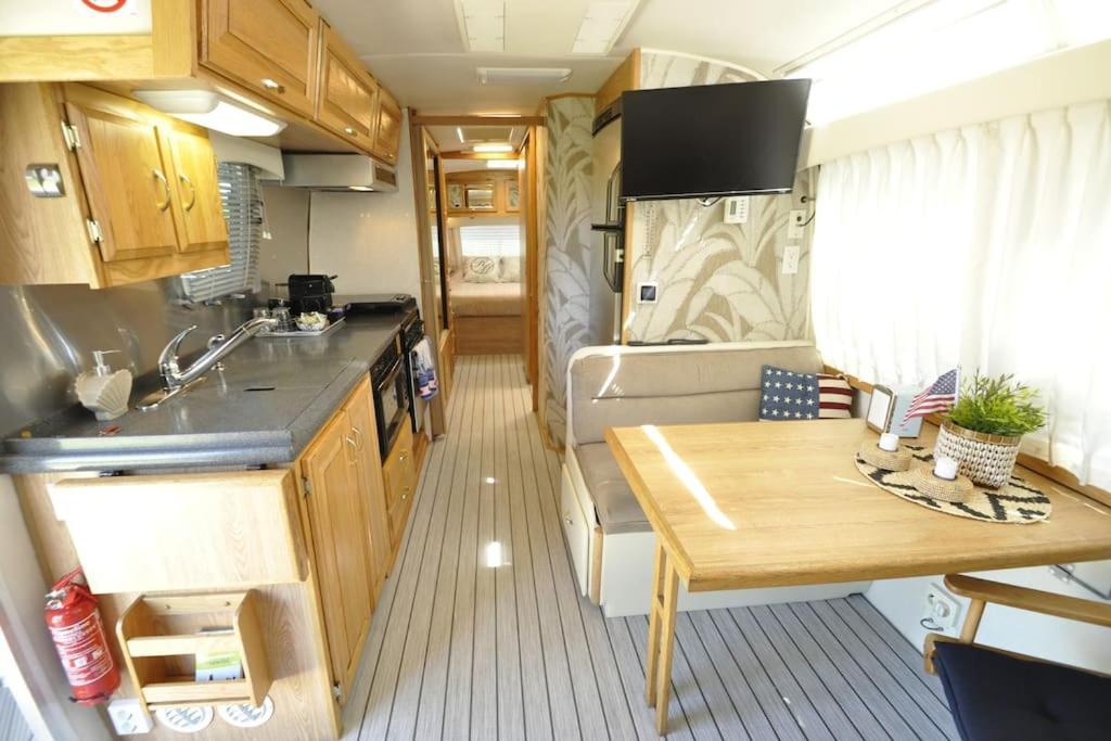 Airstream Retro Usa Caravan Earnewâld المظهر الخارجي الصورة